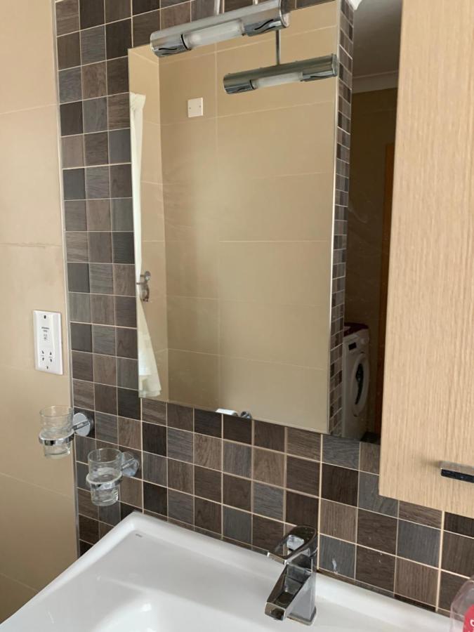 Paola Court Apartment Mellieha Ngoại thất bức ảnh